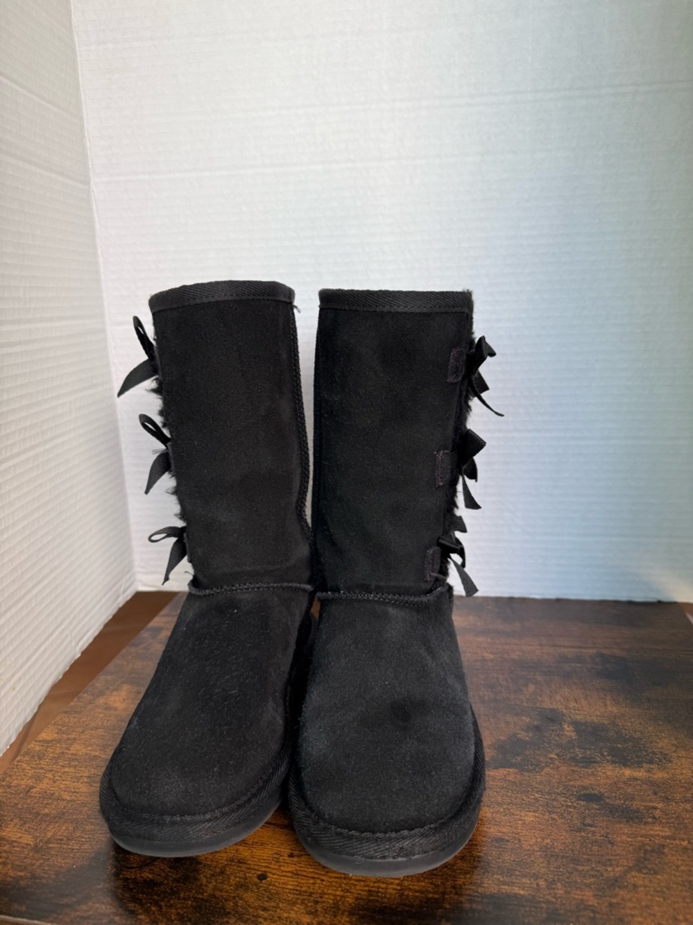 Koolaburra UGG Black Suede Winter Boots with Side Bows